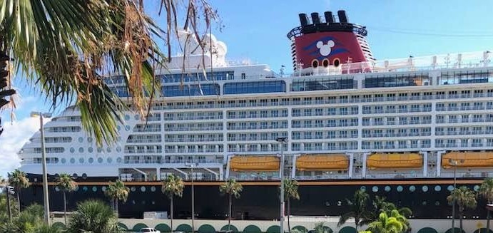 Disney Dream Exterior