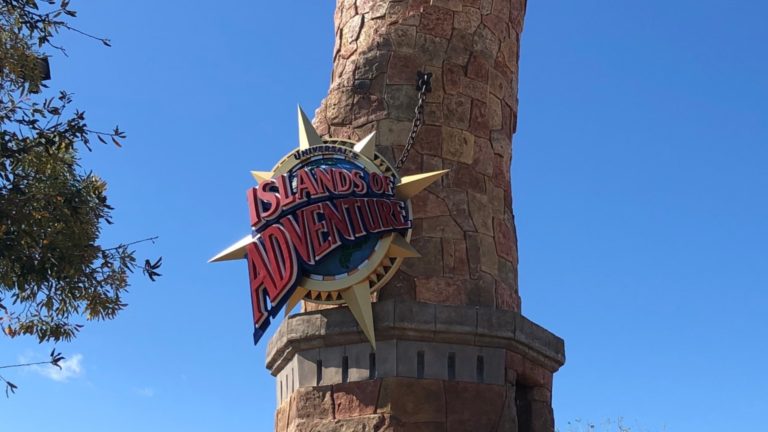 Universal Islands of Adventure Orlando Sign