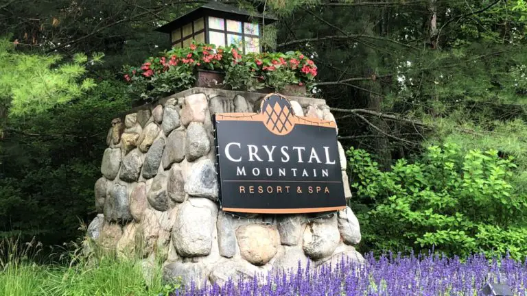 Crystal Mountain Resort in the Summer - Put on Your Party Pants