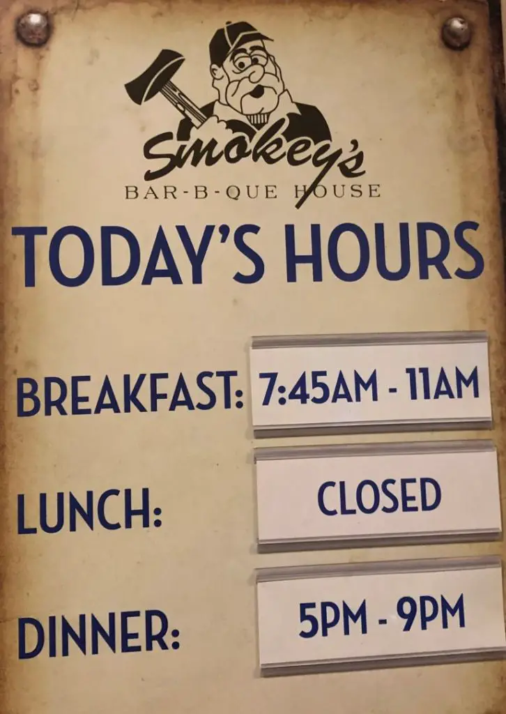 Timber Ridge Lodge Food Smokey's