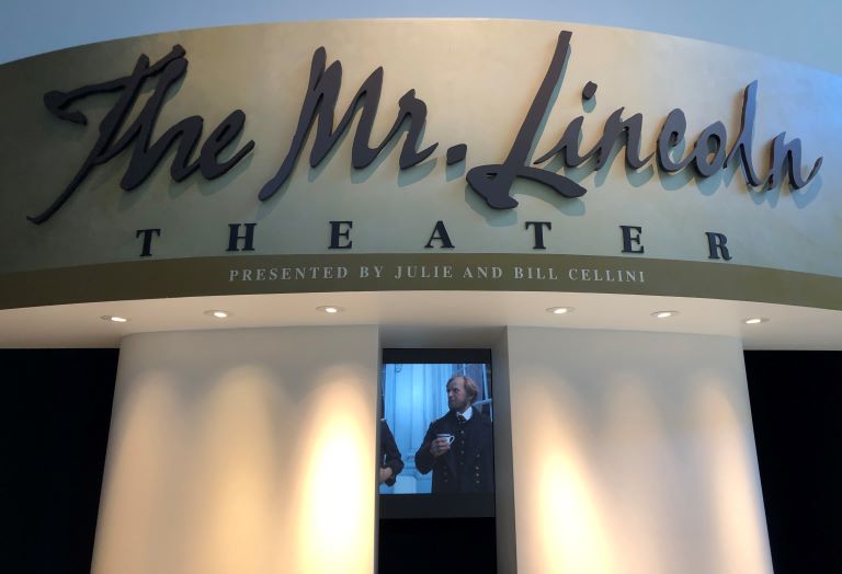 The Mr. Lincoln Theater