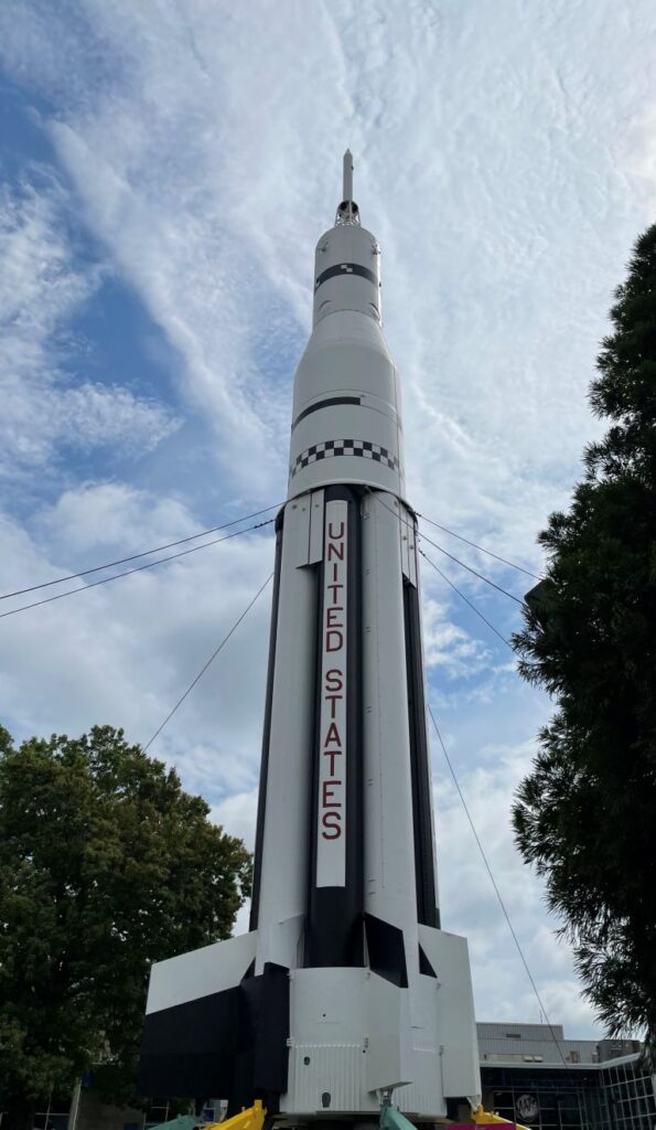 space camp in alabama saturn v