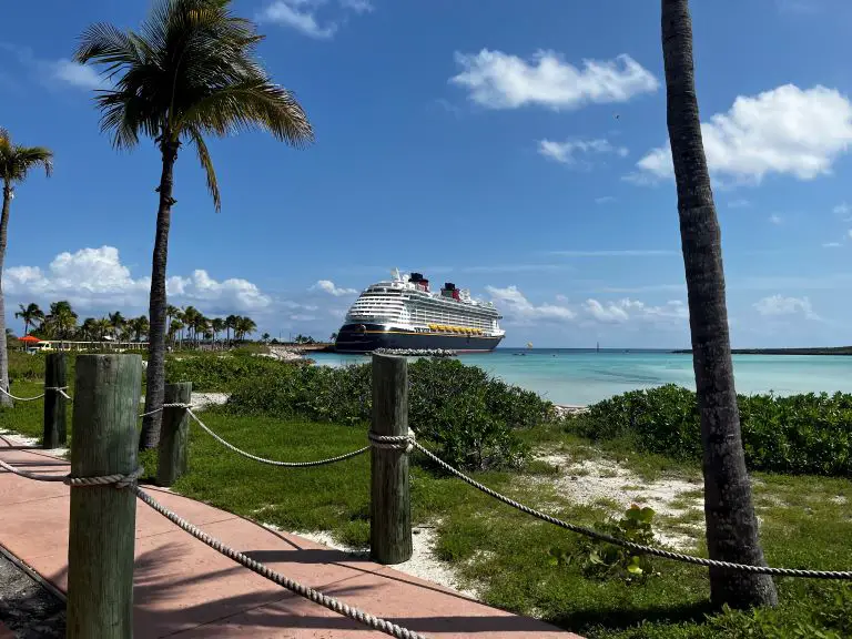 picture of disney fantasy cruise ship